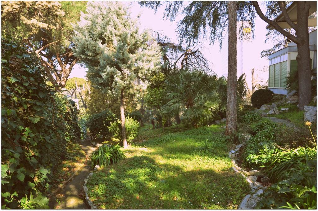 Casa Per Ferie Cardinal G. Guarino Bed and Breakfast Rom Eksteriør billede