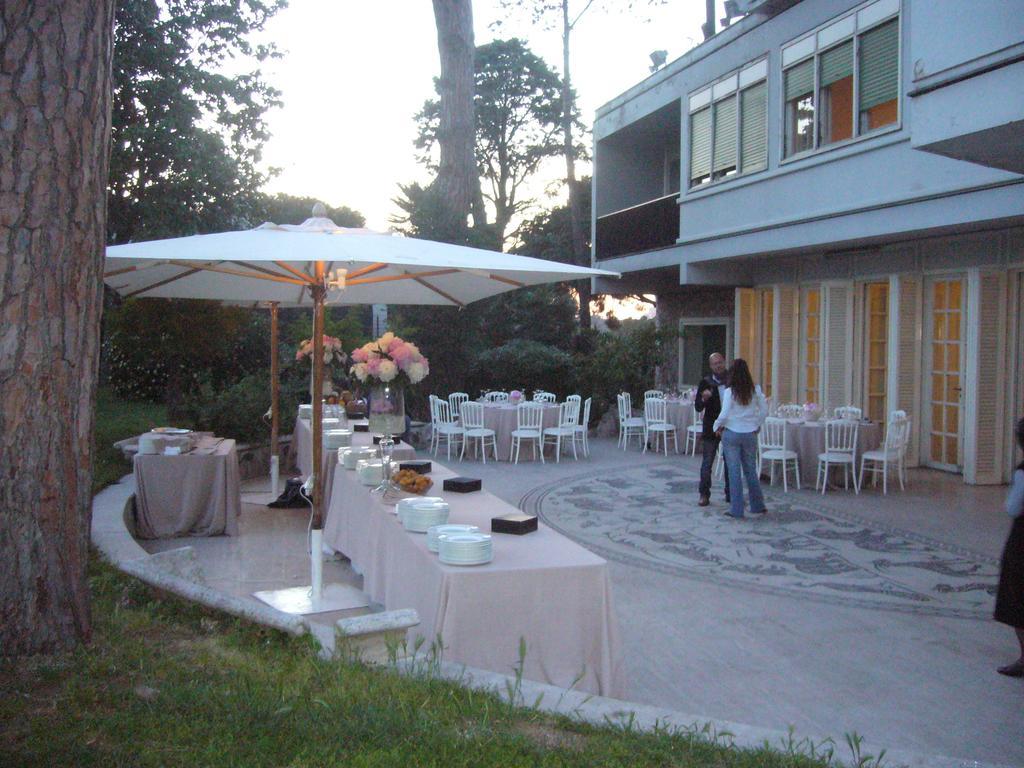 Casa Per Ferie Cardinal G. Guarino Bed and Breakfast Rom Eksteriør billede